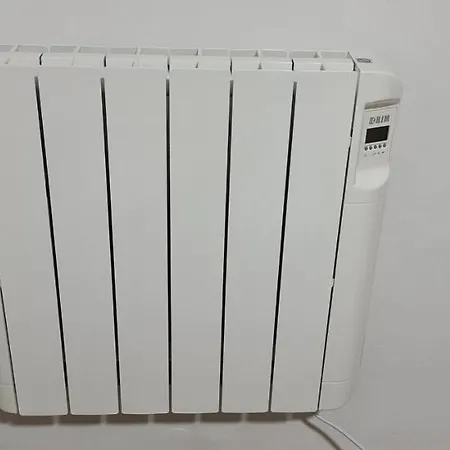 Appartamento With A Serene Ocean And Mountain View